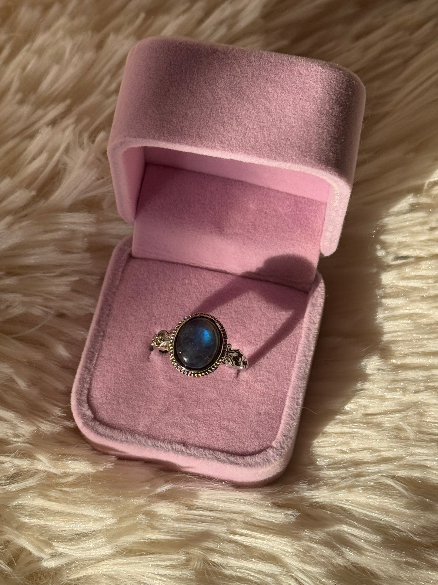 Anello in Labradorite