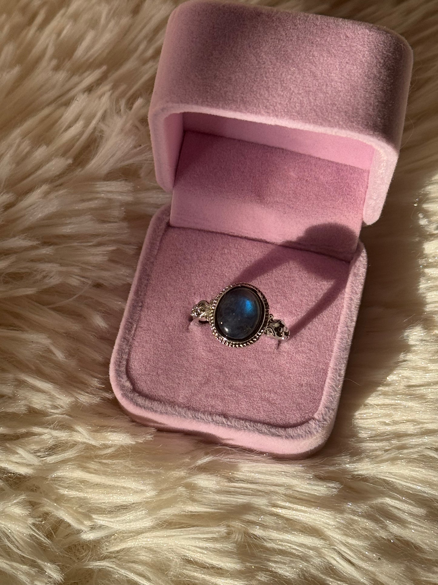 Anello in Labradorite